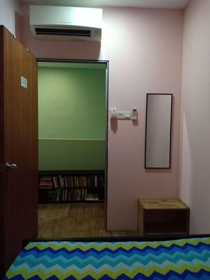 Hostel Raizzy's *