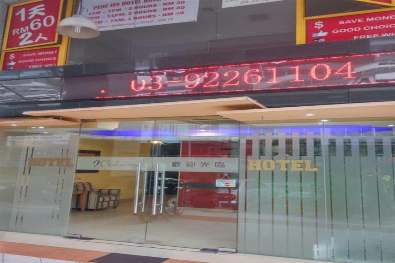 Hotel Pudu *