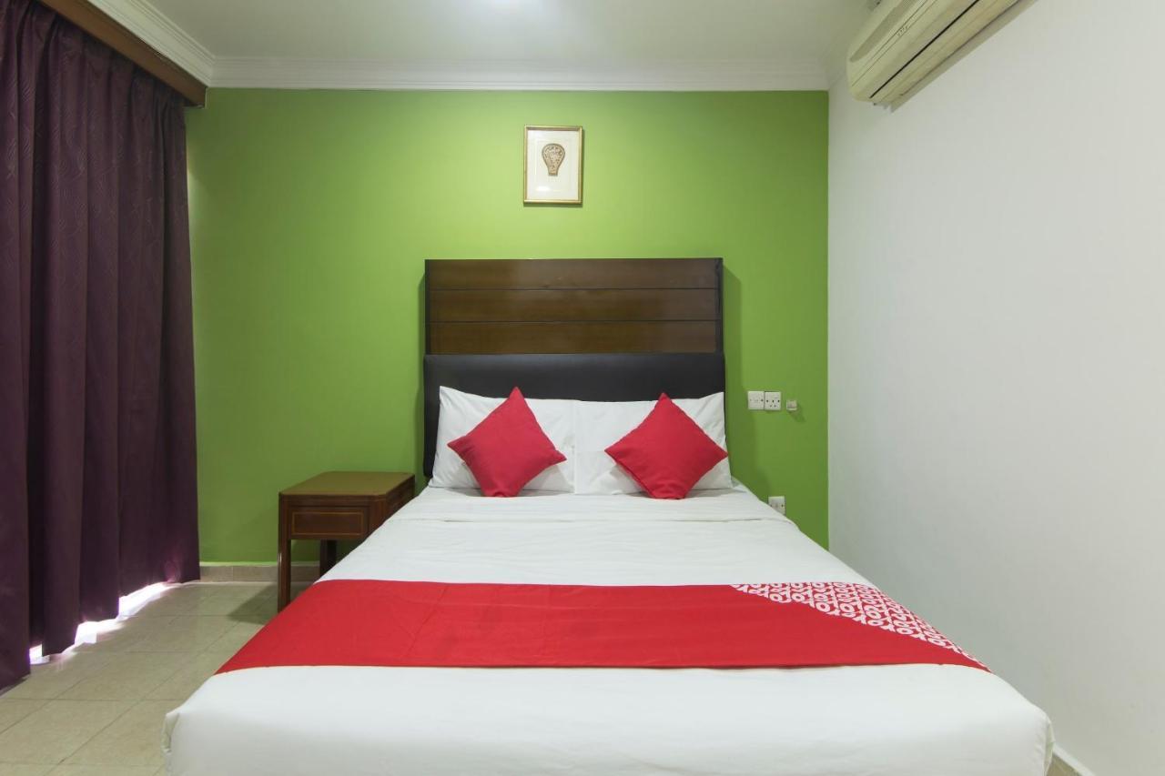 Oyo 805 Run Star Hotel 2*