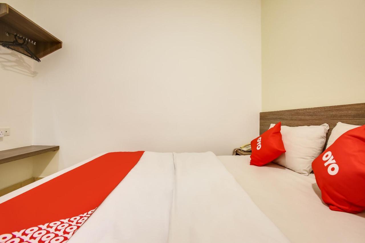 Oyo 89655 Sri Duta Hotel 2*