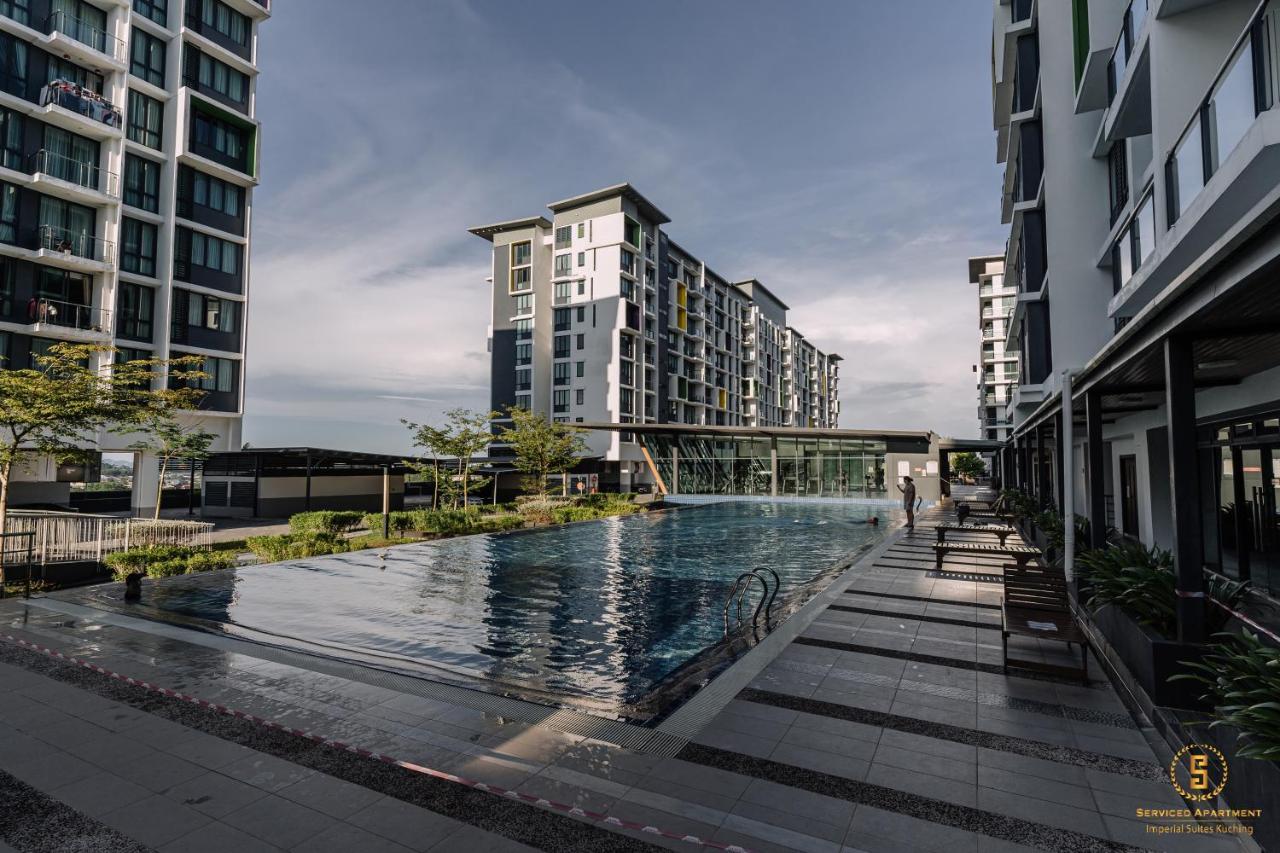 Serviced @ Vivacity Megamall Apartment