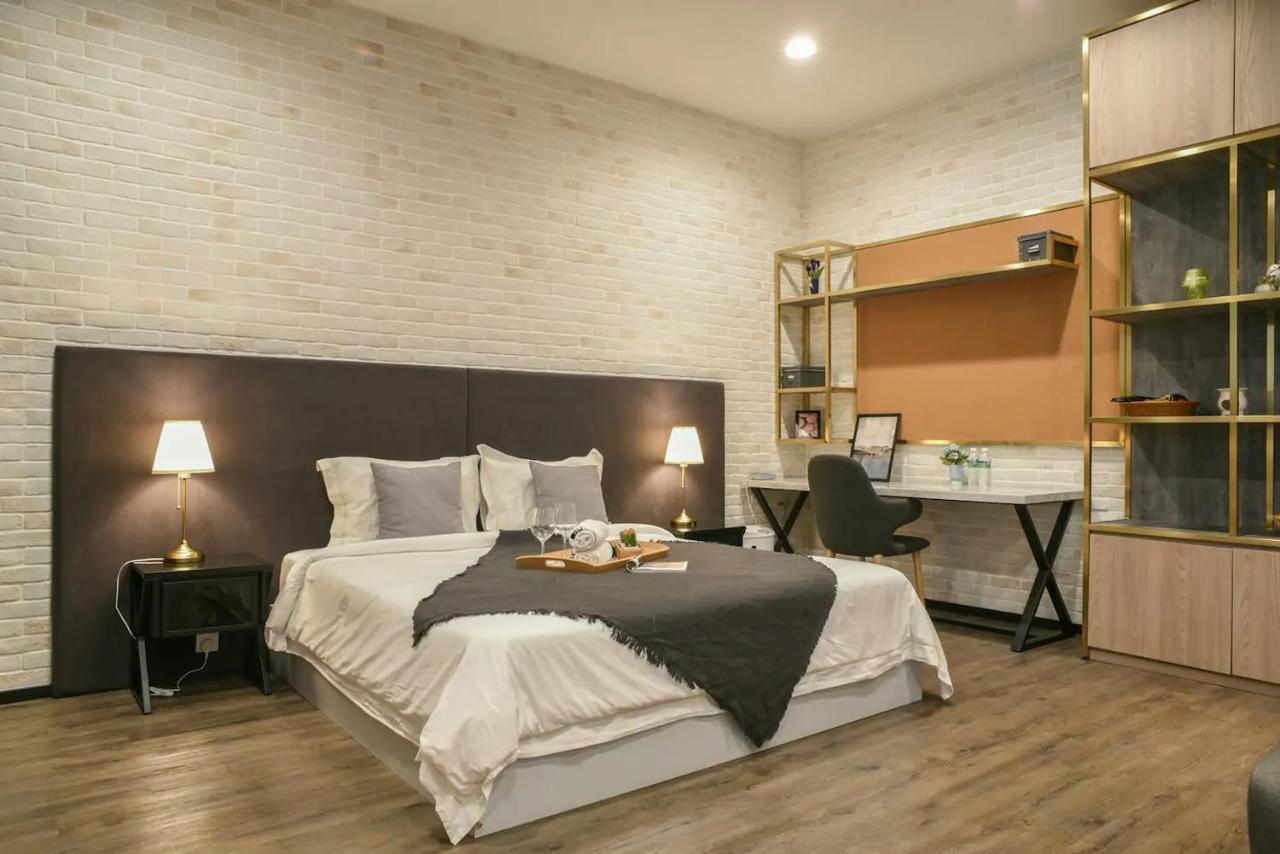 Apartment Mid Valley 1km Away Verve Old Klang Road Kuala Lumpur