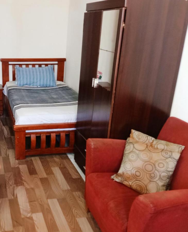 Budget Supersinglebed Bedroom In Aman Puri, Kepong Kuala Lumpur
