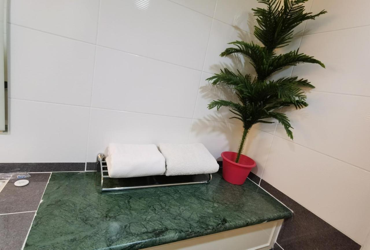 Grand Millennium At Berjaya Times Square Kl Aparthotel Kuala Lumpur