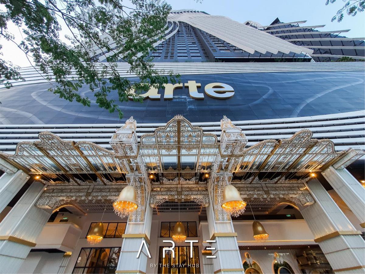 Arte Mont Kiara Luxury Suite With Heated Jacuzzi Pods - Free Parking - Next To Mitec- By The Stay Hub Pangsapuri Kuala Lumpur