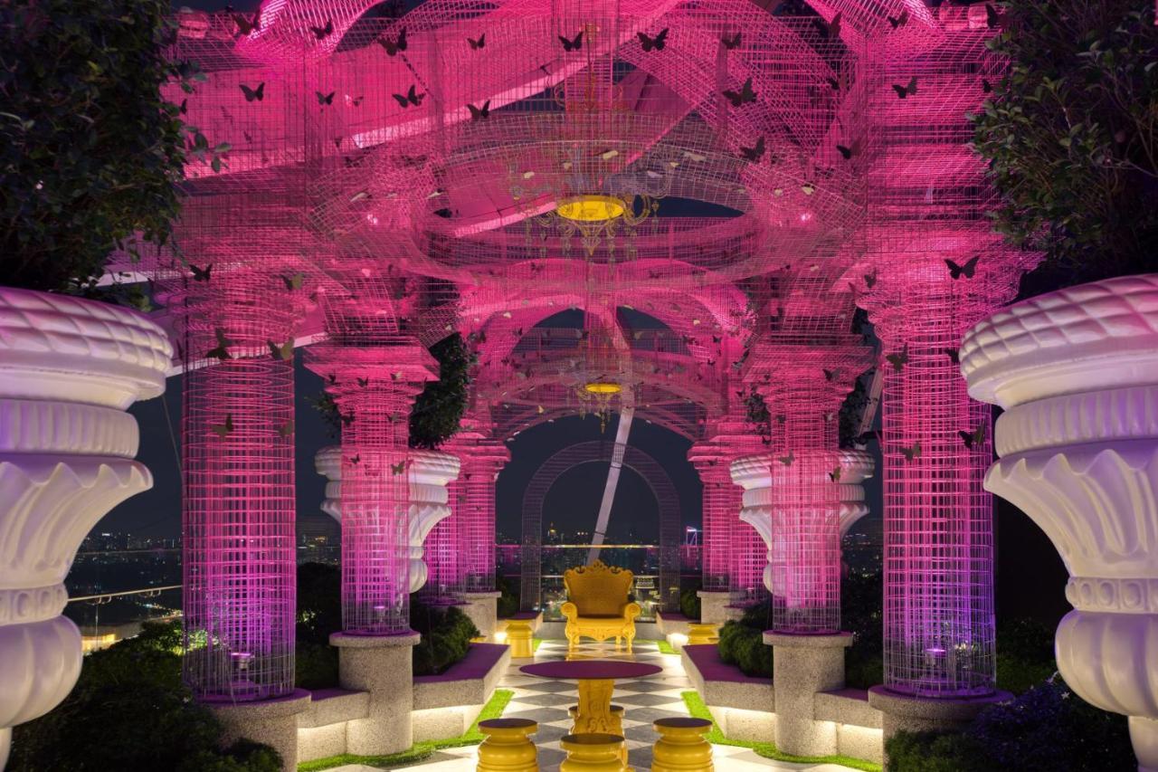 Arte Mont Kiara Luxury Suite With Heated Jacuzzi Pods - Free Parking - Next To Mitec- By The Stay Hub * Kuala Lumpur