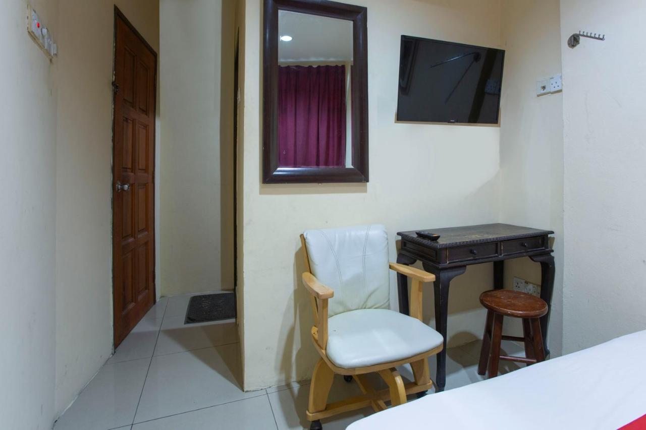 Hotel Oyo 90160 Kl 2*