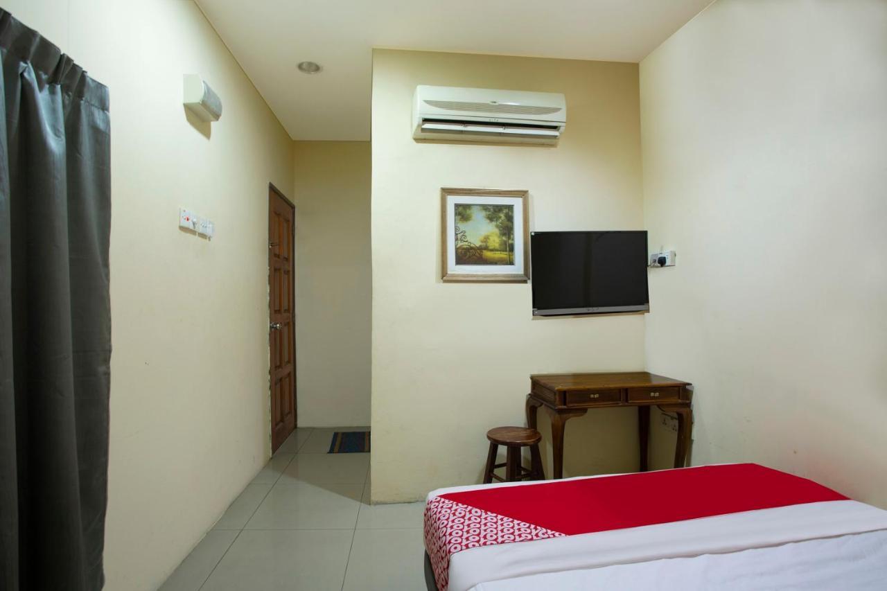 Oyo 90160 Kl Hotel 2*