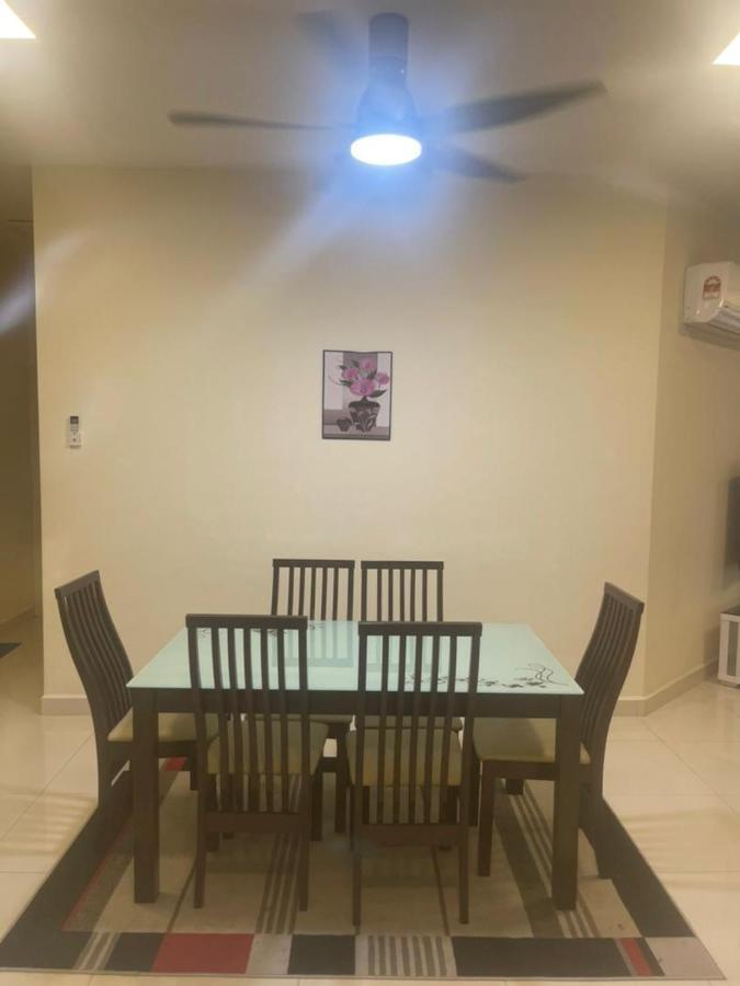 The Crest Residence, Klcc Apartment *