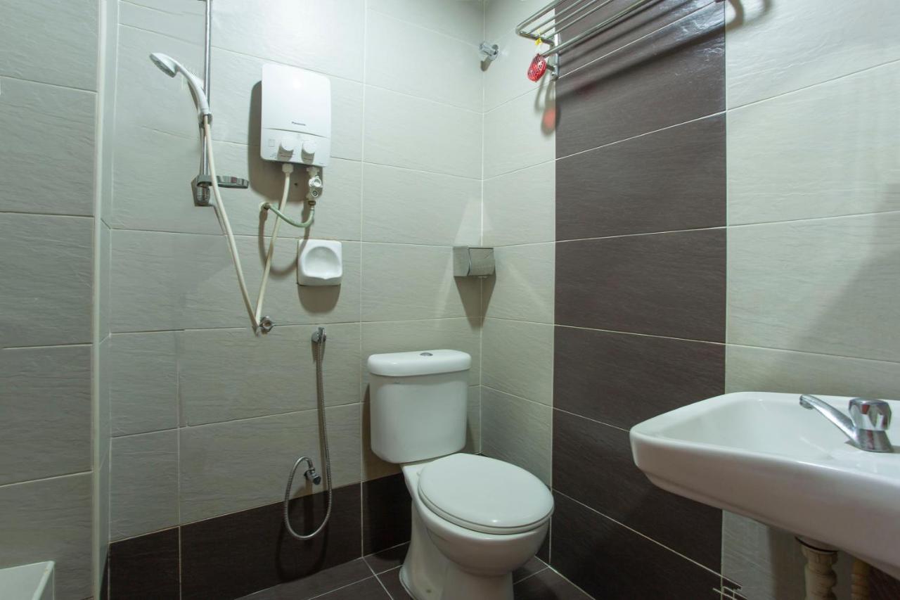 Oyo 90160 Kl Hotel