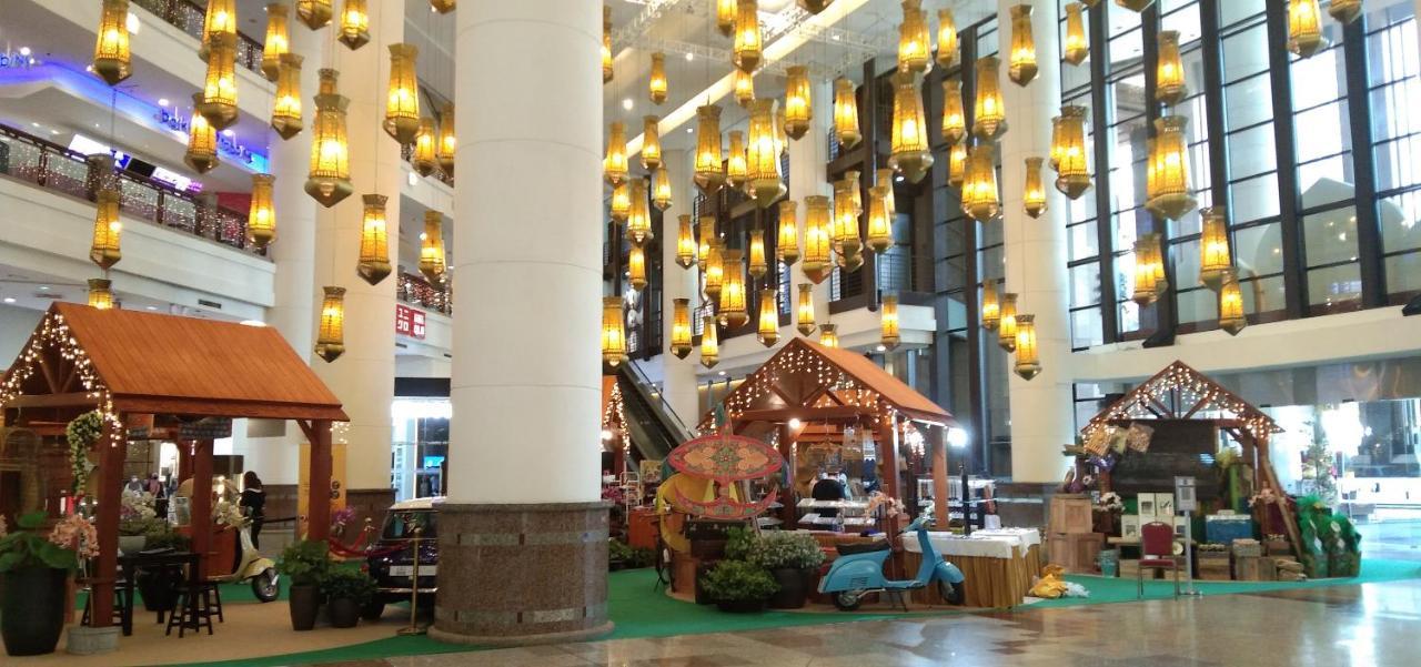 City At Times Square 4*