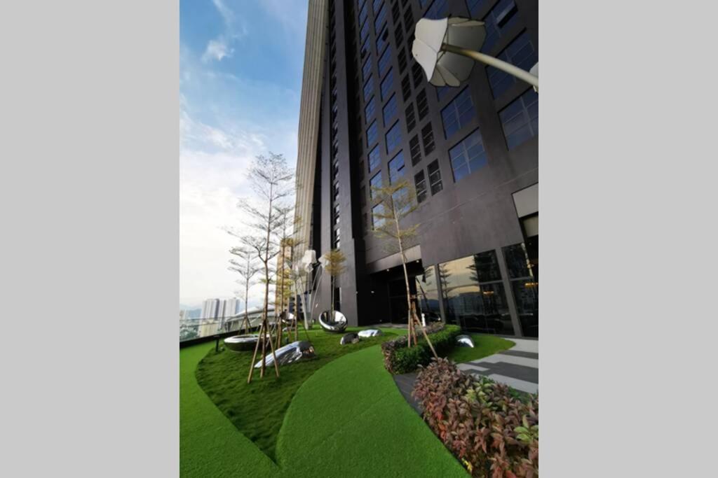 Happyhome @ Arte Mont Kiara Hartamas Damansara Apartment
