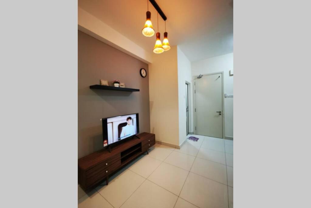 Happyhome @ Arte Mont Kiara Hartamas Damansara Apartment