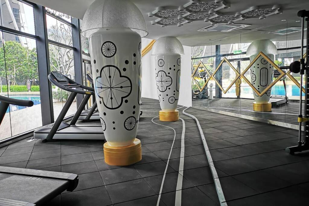 Happyhome @ Arte Mont Kiara Hartamas Damansara Apartment Kuala Lumpur