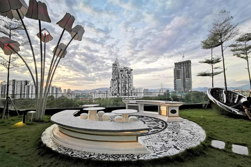Apartment Happyhome @ Arte Mont Kiara Hartamas Damansara *