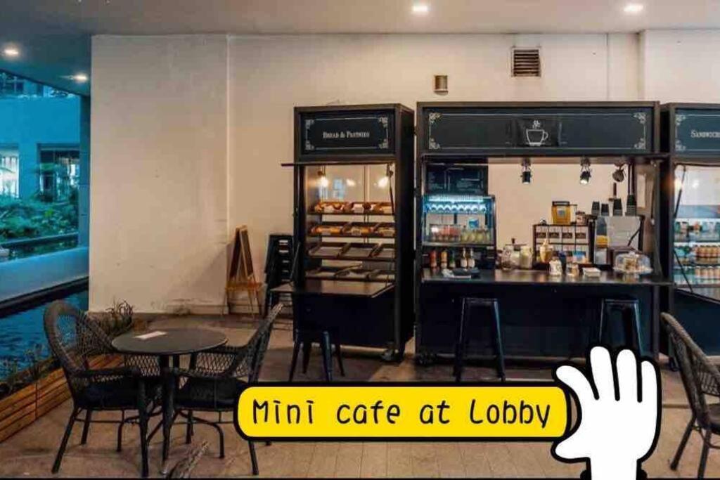 Cozy Regalia Kl 吉隆玻 Lrt & Ktm @1 Parking & Wifi Appartement *