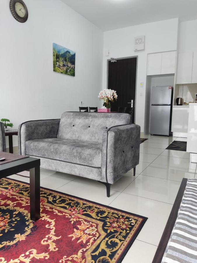 Homestay Astoria Ampang, 6pax - Near Klcc, Zoonegara, Ampangpoint Mall