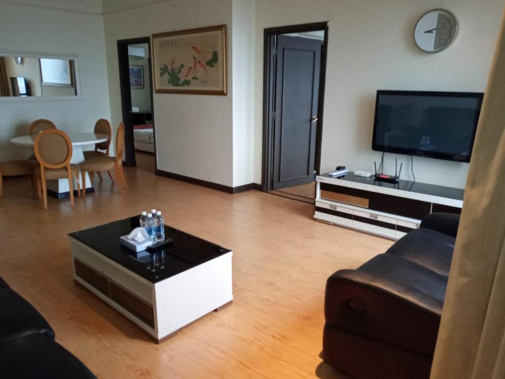 Peaceful Service At Times Square Apartment