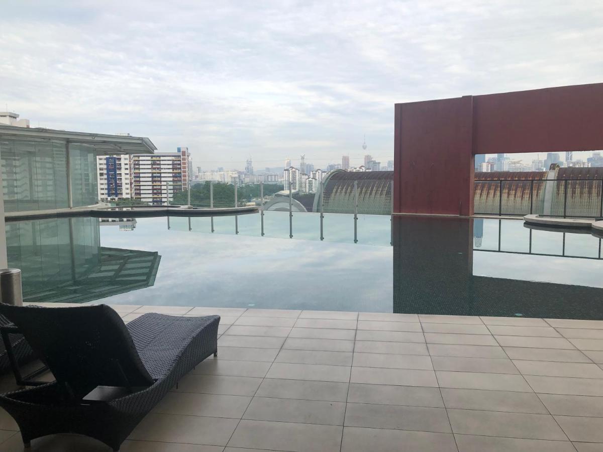 Private Jacuzzi Staycation At Kl 921 Kuala Lumpur