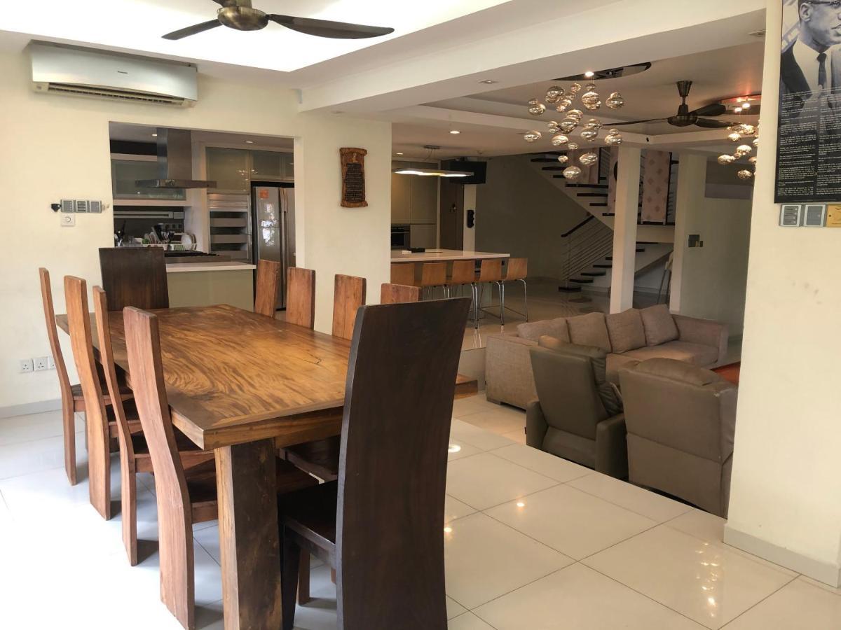 Bangsar Grande 23 By Vale Pine