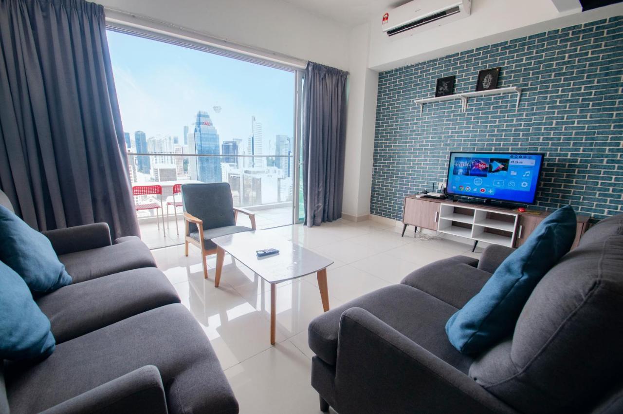 Apartment Stayawesome Homestay At Regalia *