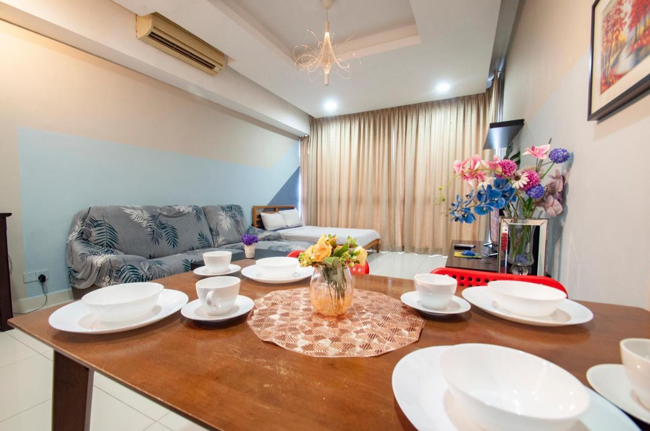 Apartment Stayawesome Homestay At Regalia