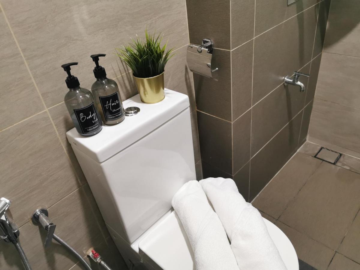 Rica Cozy Sentul West, Jln Ipoh 2br 6pax I Homebrickz