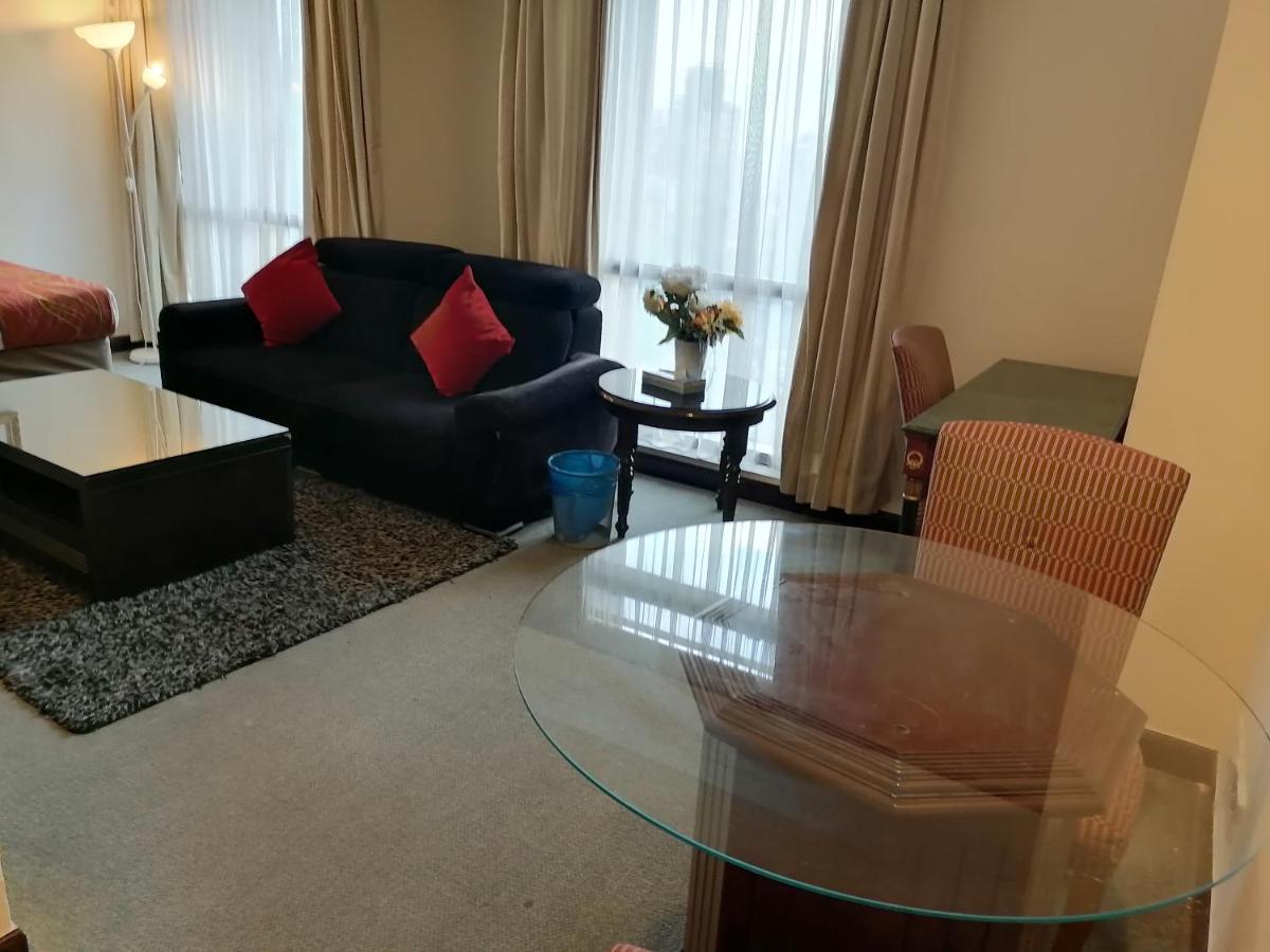 Kl Seasons At Times Square Apartamento