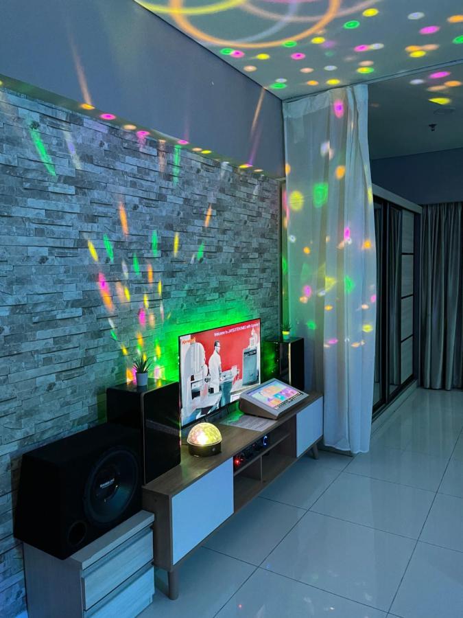 Mercu Summer Klcc With Karaoke Apartment