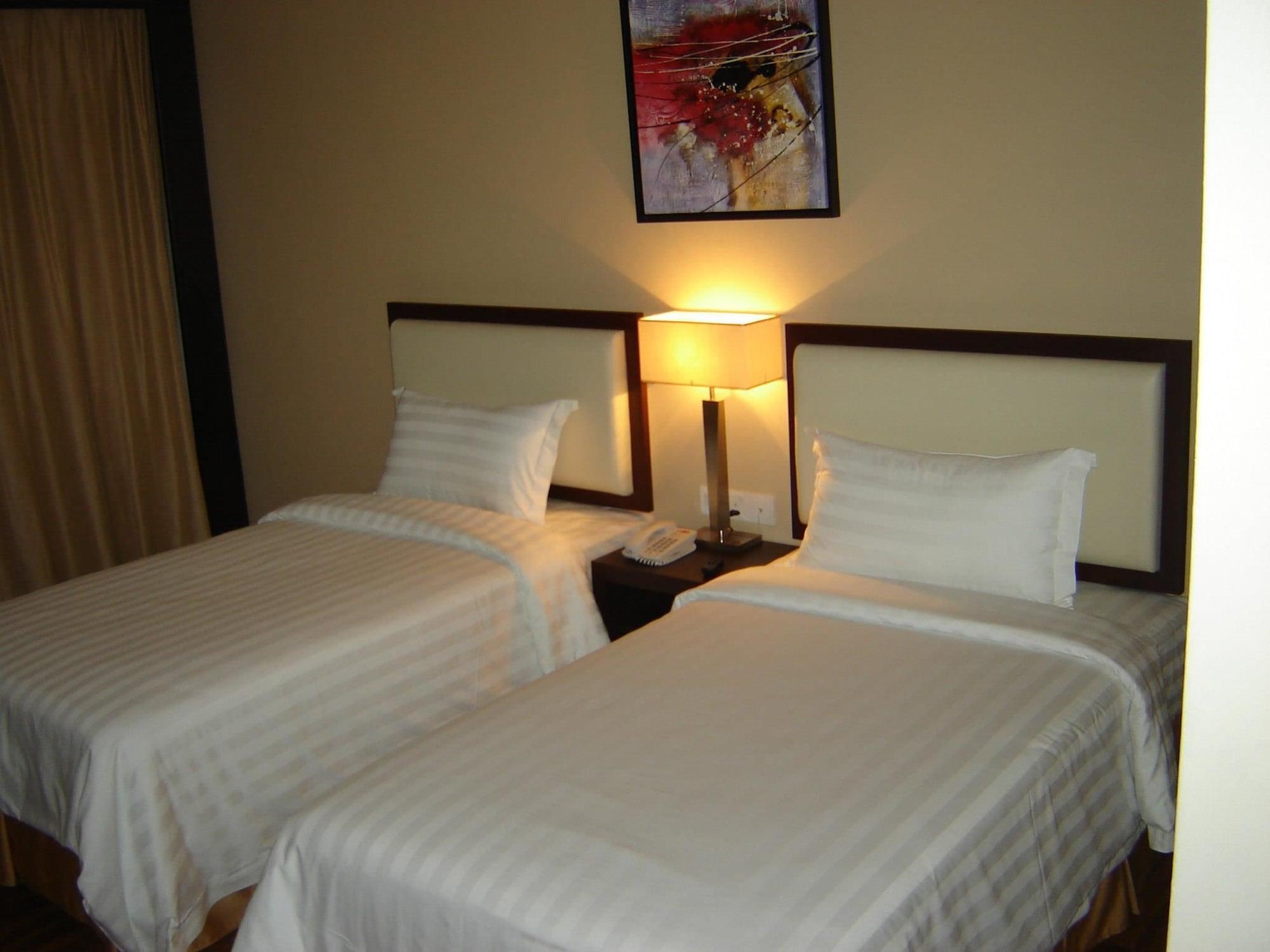 Hotel Ray Parc 3*