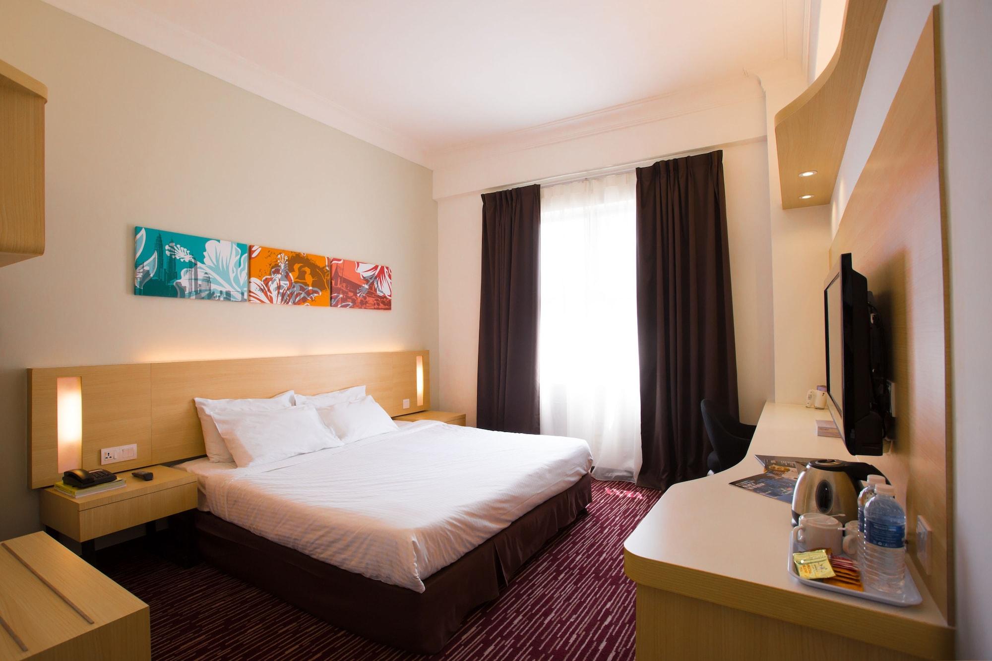 Prescott Medan Tuanku Hotel 3*