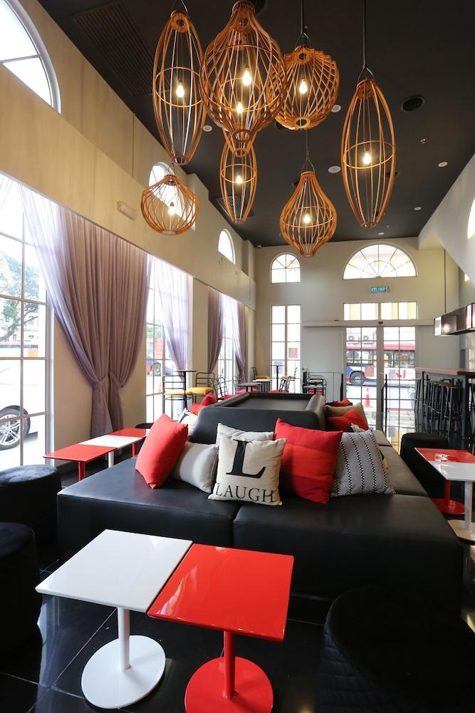 Avenue J Hotel, Market Khách sạn 3*