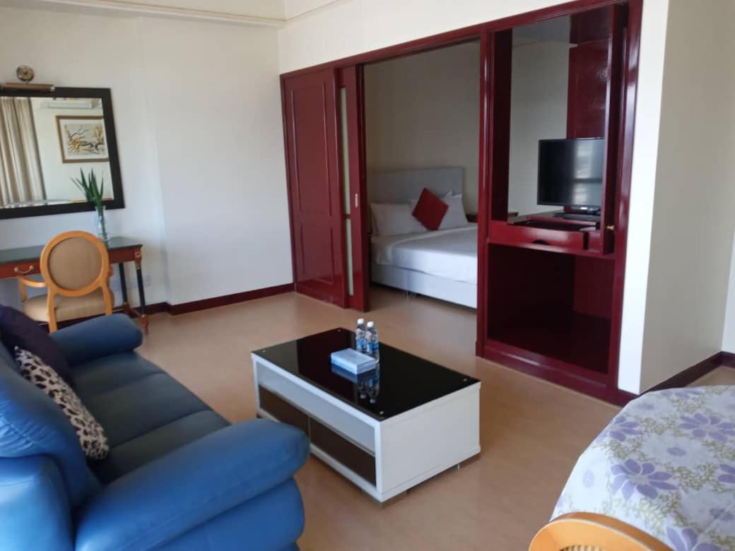 The Homestay At Times Square Kl Apartment