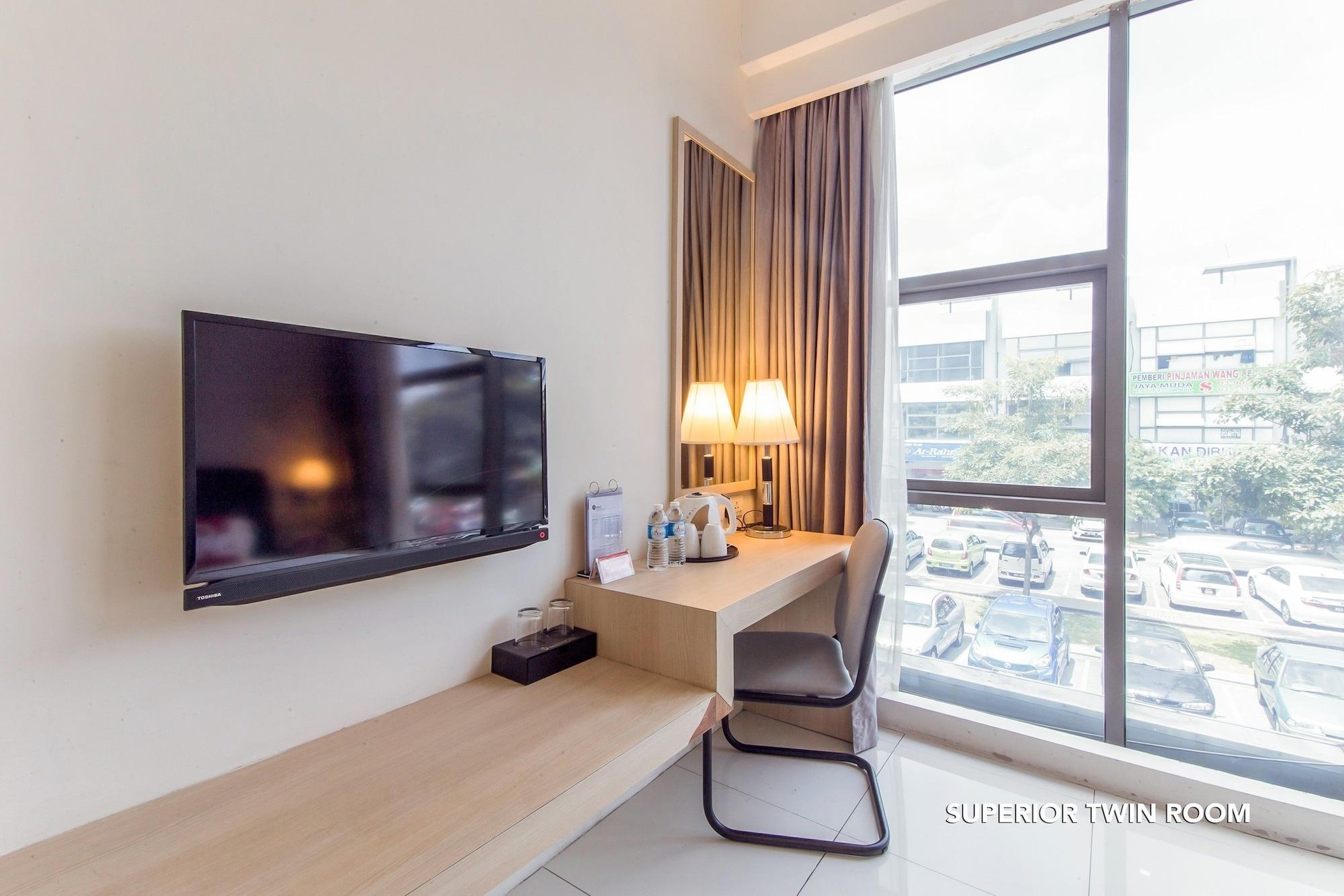 De Elements Business Kl Khách sạn 3*