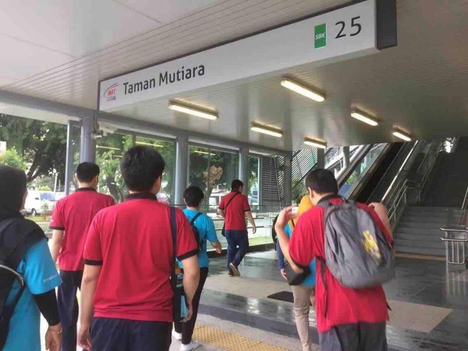 2br 8pax Swingduplexekocherasmall—infinitypool Mrt Apartment *