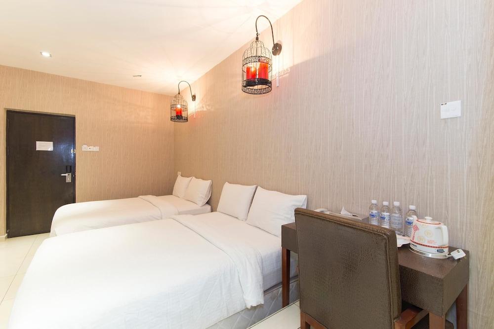 Victory Exclusive Boutique Hotel 2*