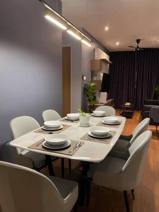 Apartment Klcc View Staycation @ Kg Baru Food Heaven Kuala Lumpur