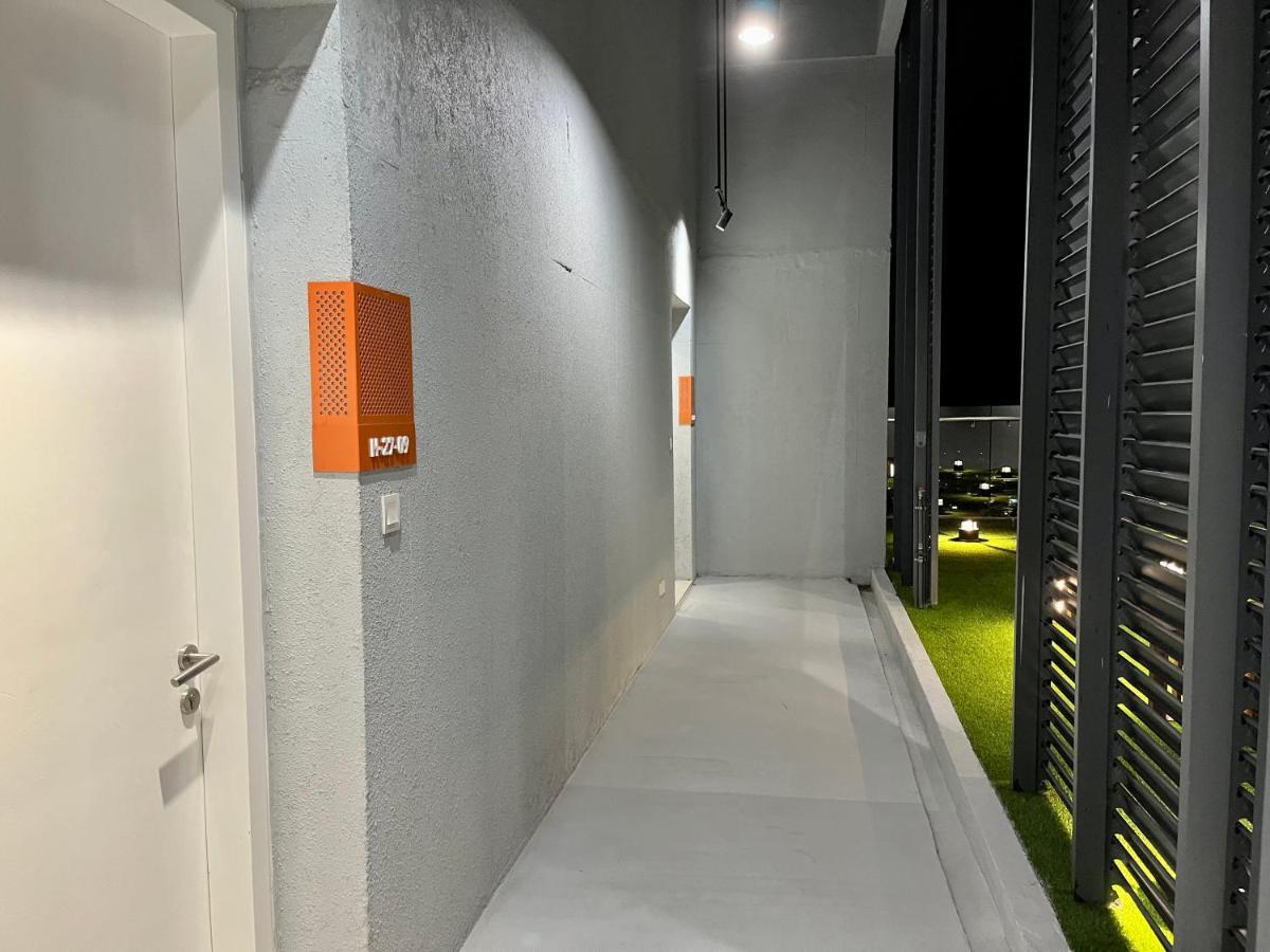 Ekocheras Residences By White Forest Suites *