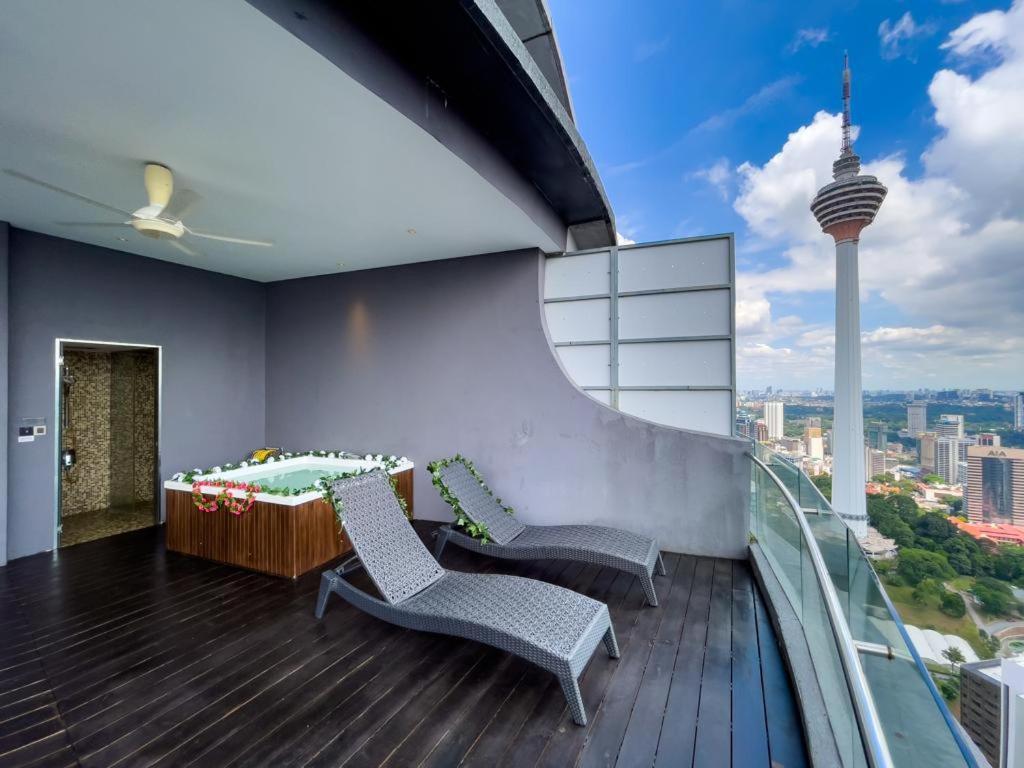 Apartment The Luxury Penthouse Twin Tower View *