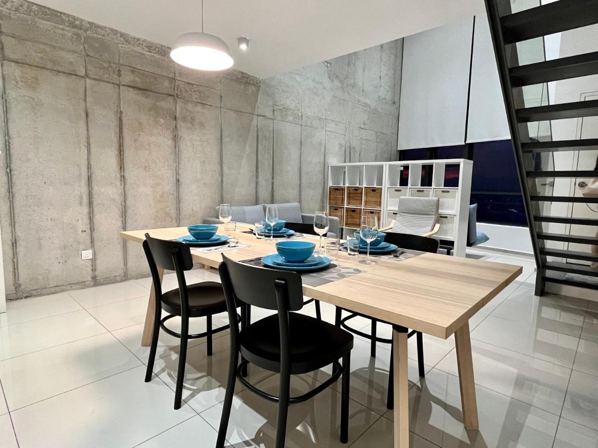 Ekocheras Residences By White Forest Suites *