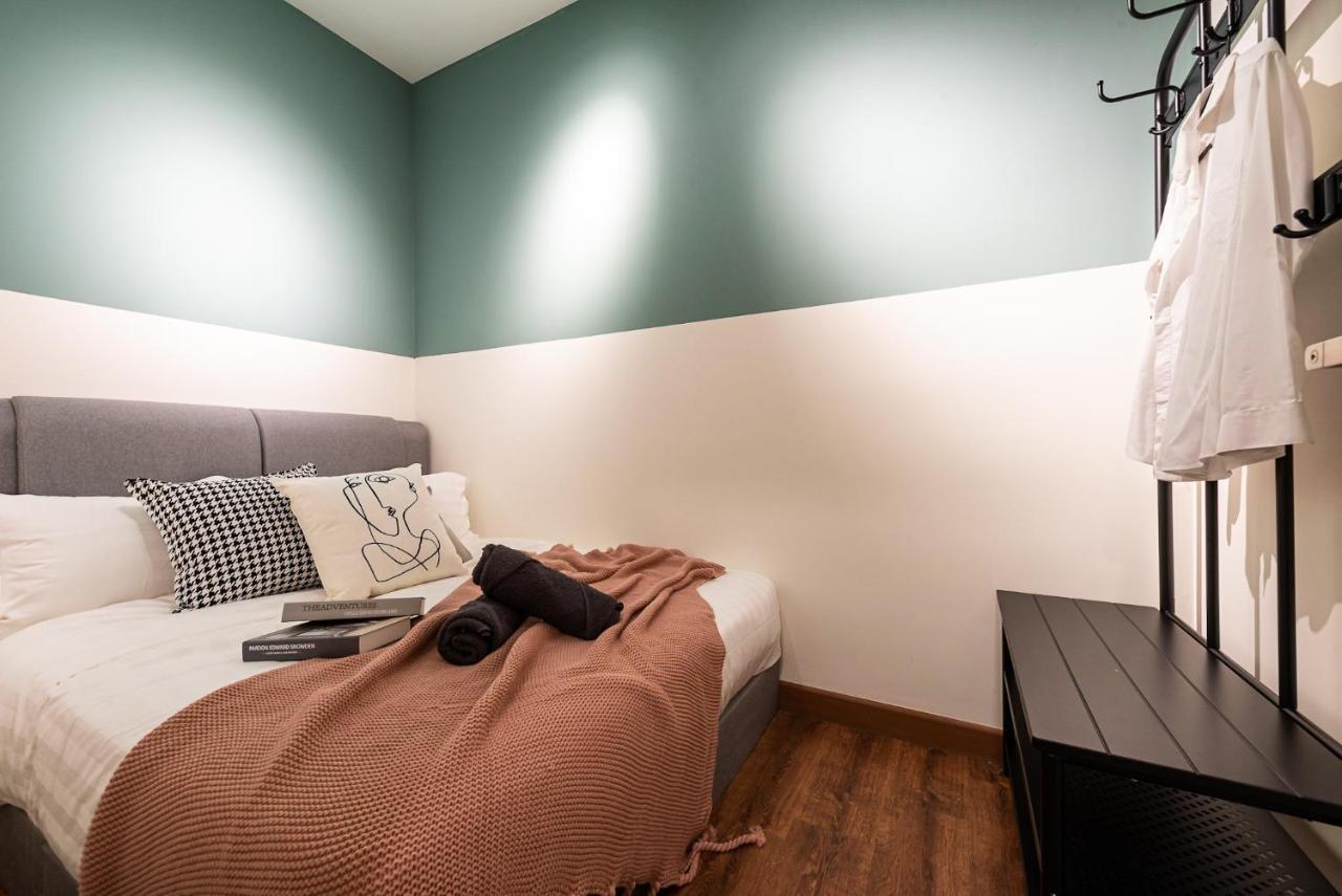 Urban Duplex V Balcony- 2r2b Up To 7pax, Montkiara By Verano *