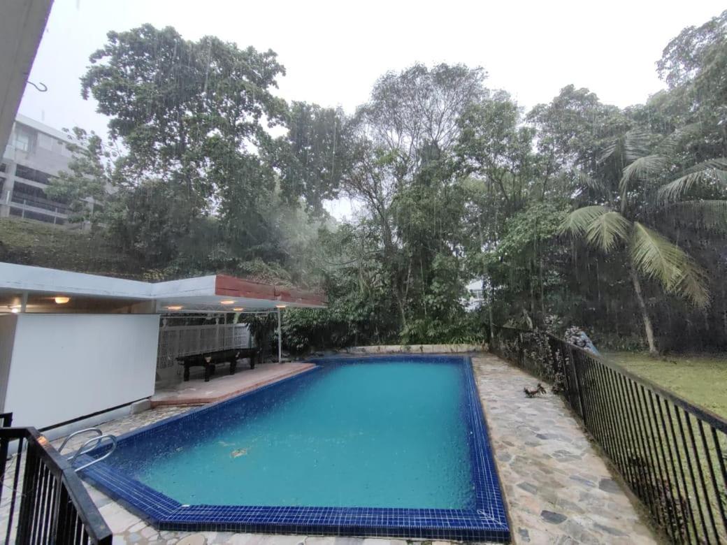 Bukit Tunku Klcc Grande 11 By Vale Pine Villa *
