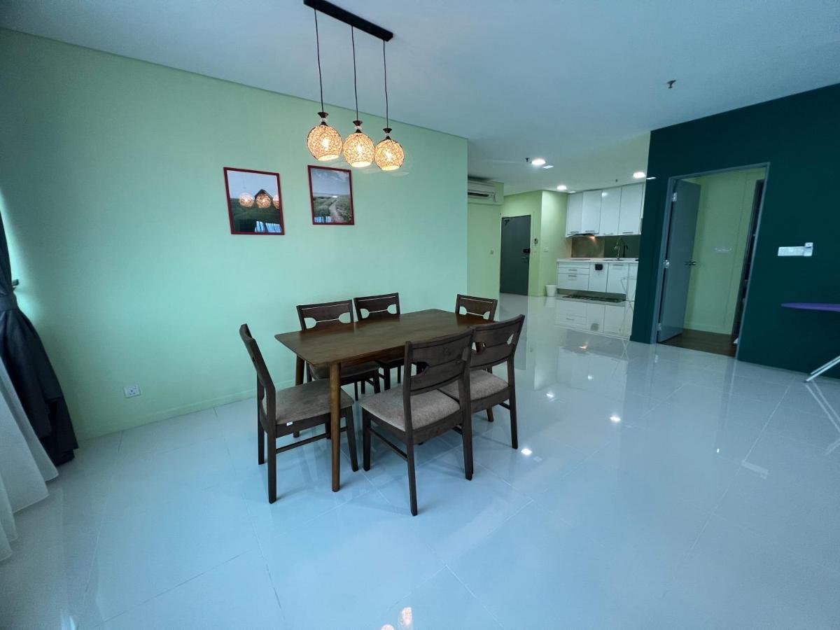 Apartment Mercu Summer Klcc By Ss