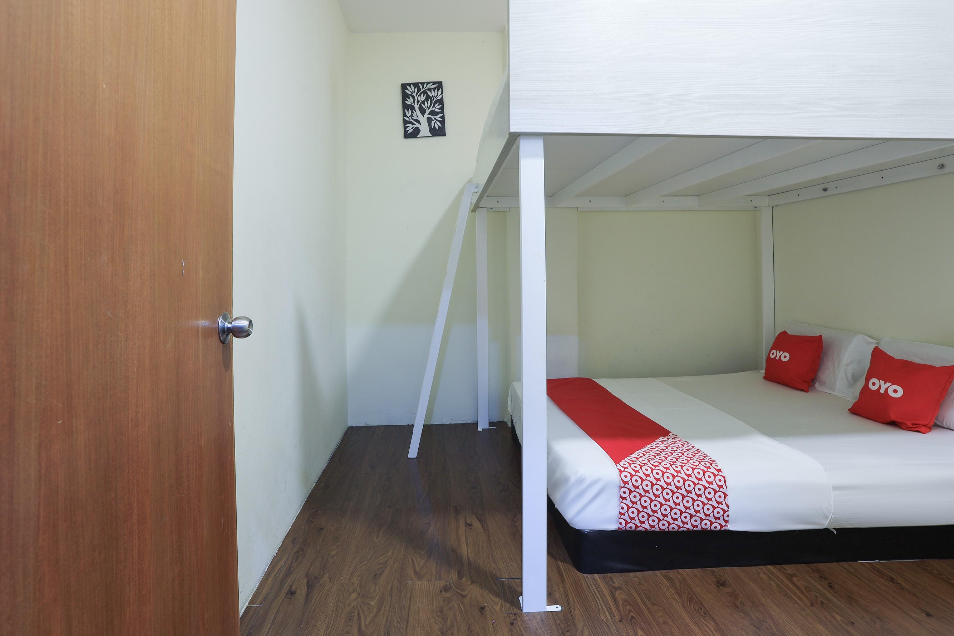 Spot On 90236 Zigzag Travellers Kuala Lumpur