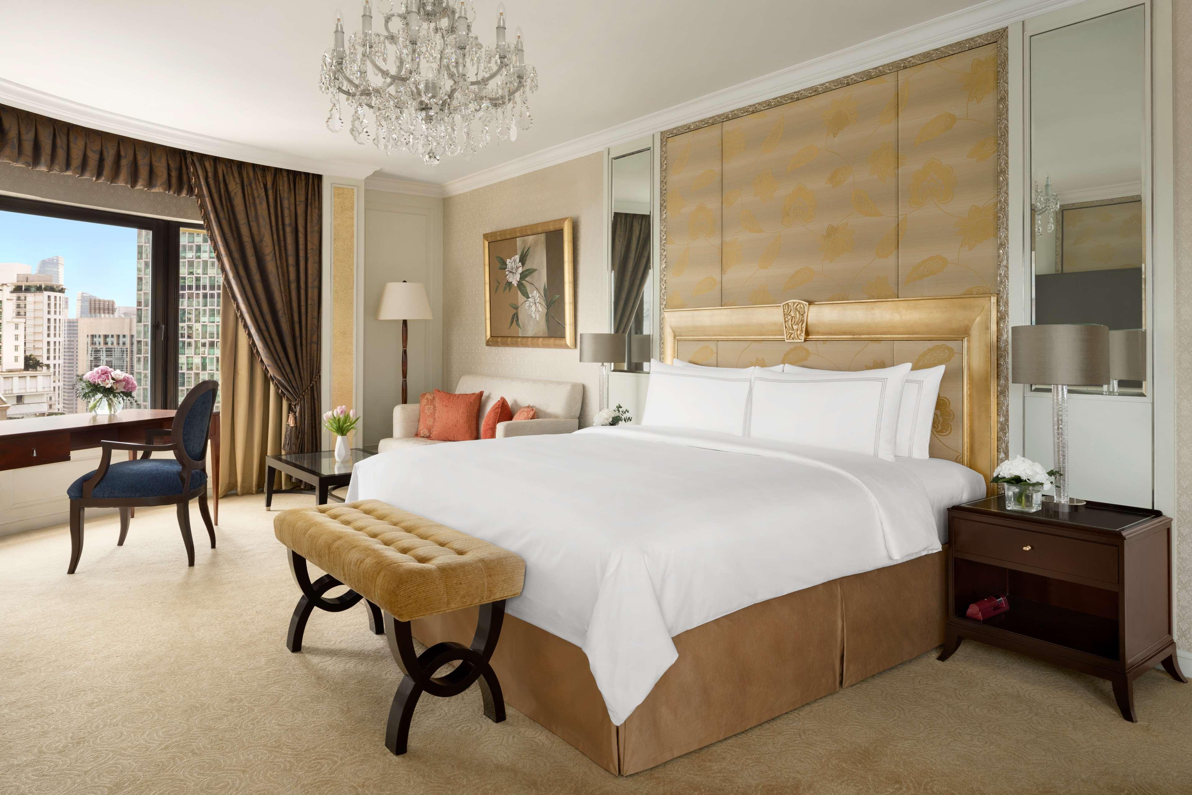 Hotel Shangri-la