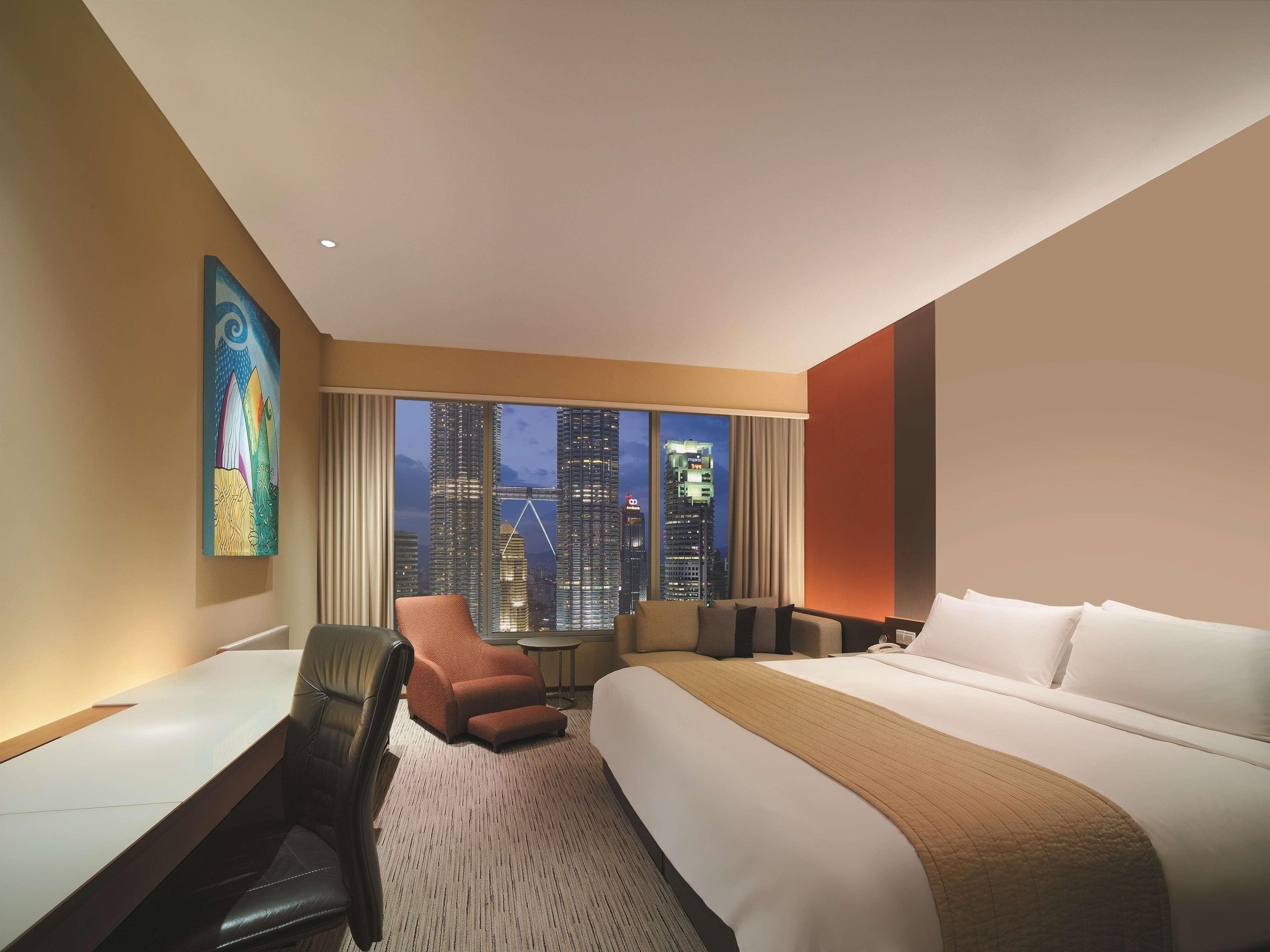 Hotel Traders Hotel, 5*