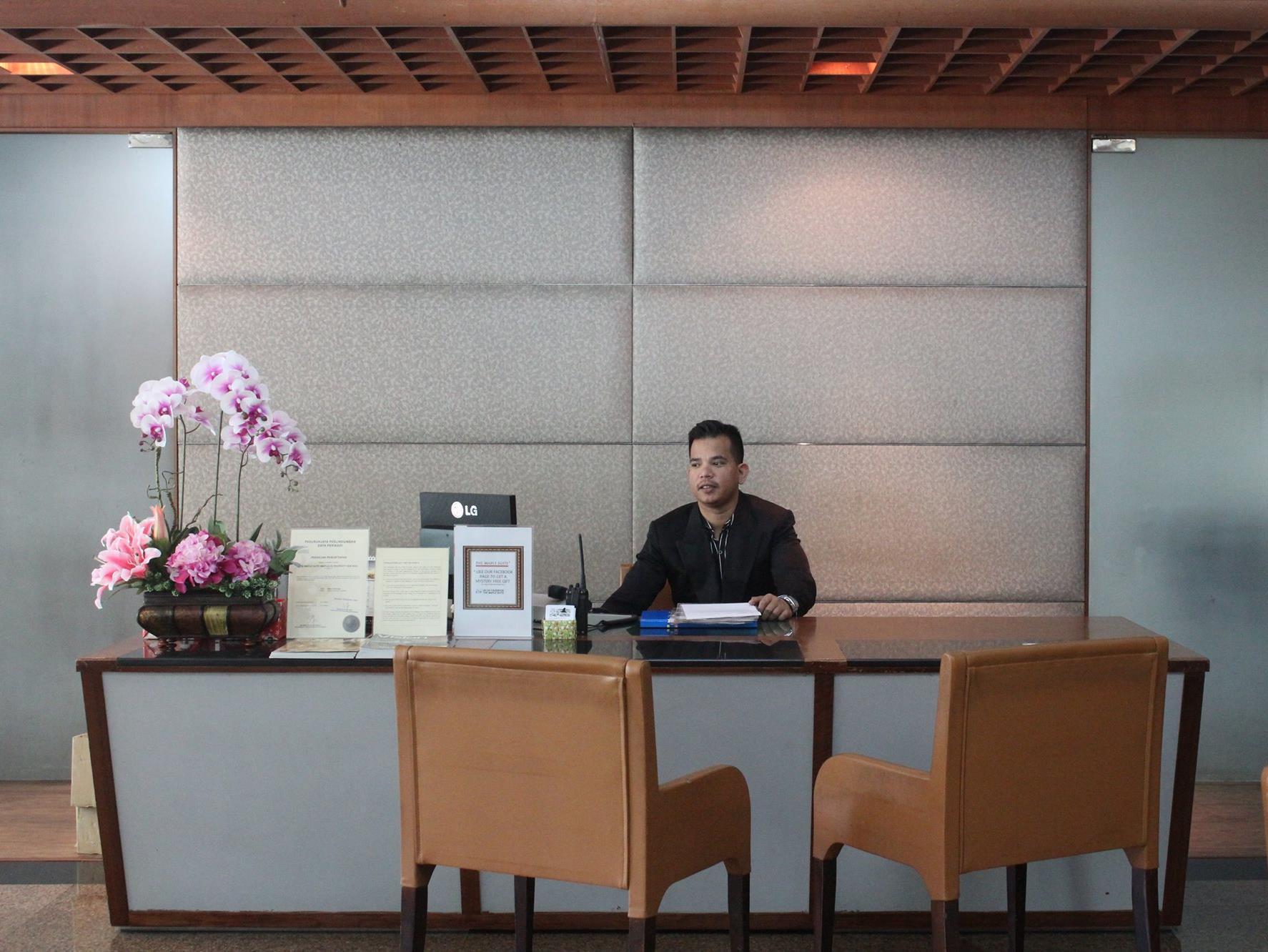 The Maple Aparthotel 3*
