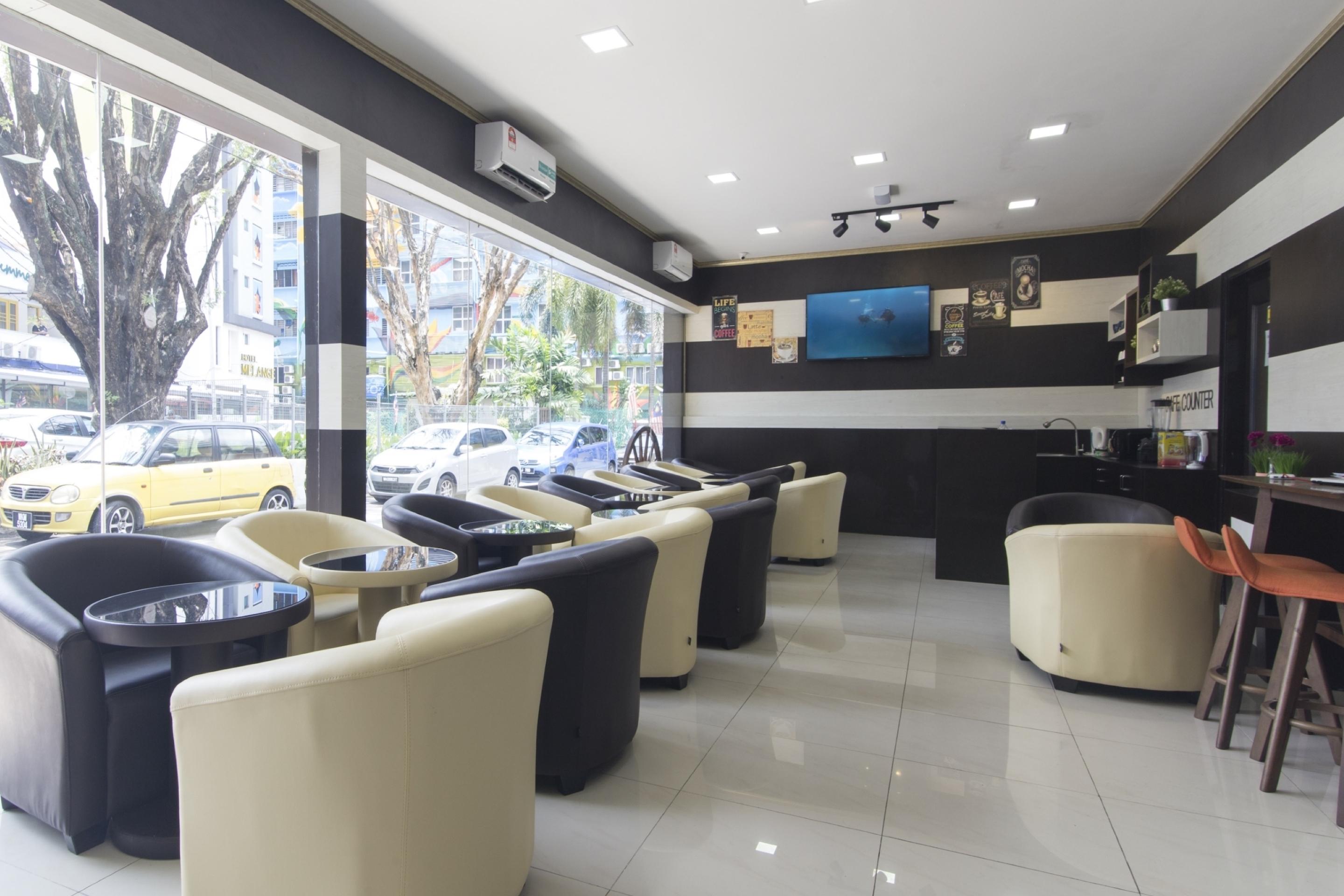 Oyo 697 Niche Valley Hotel 2*