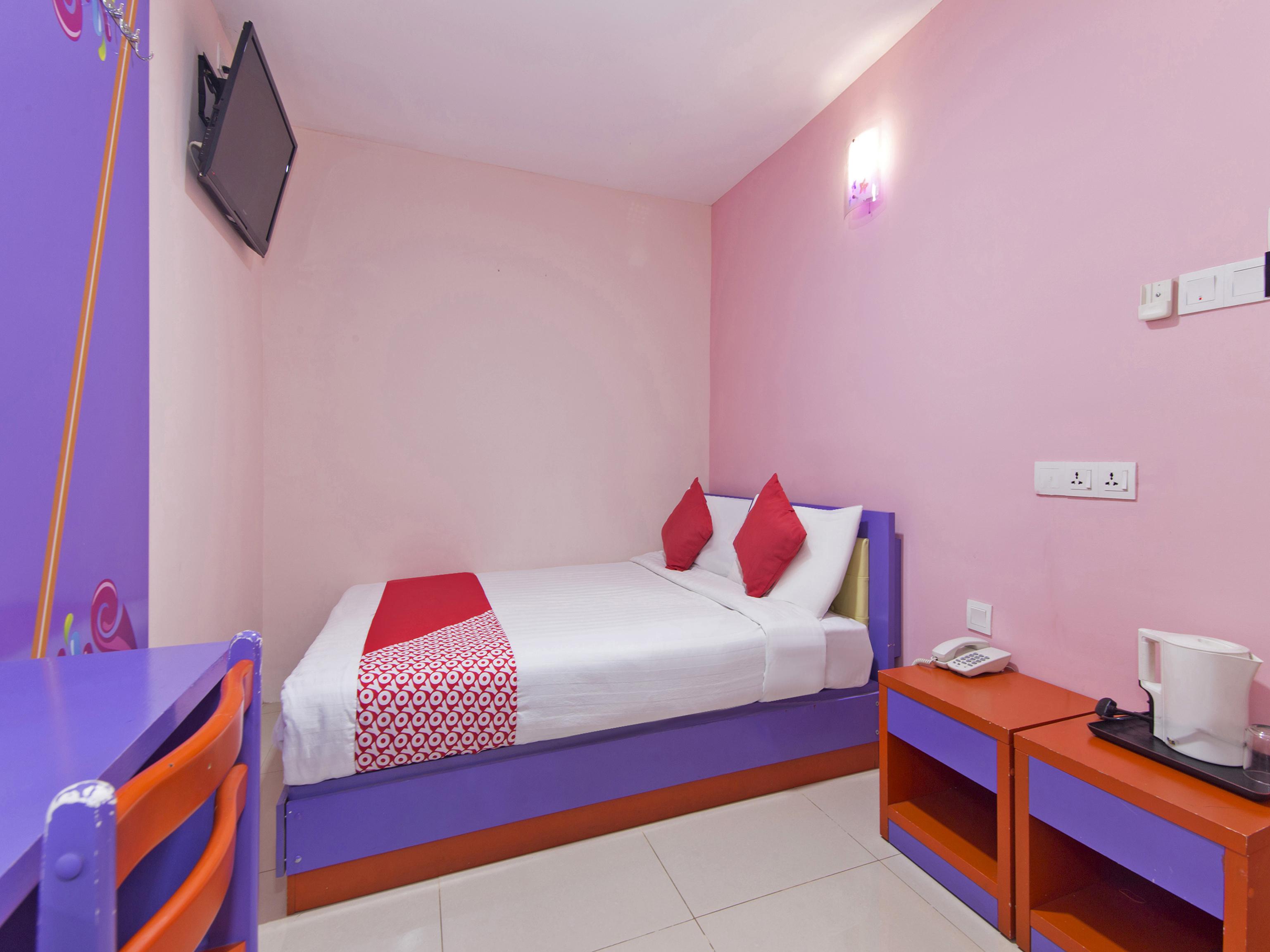 Hotel Oyo 410 Brickfields Park 2*