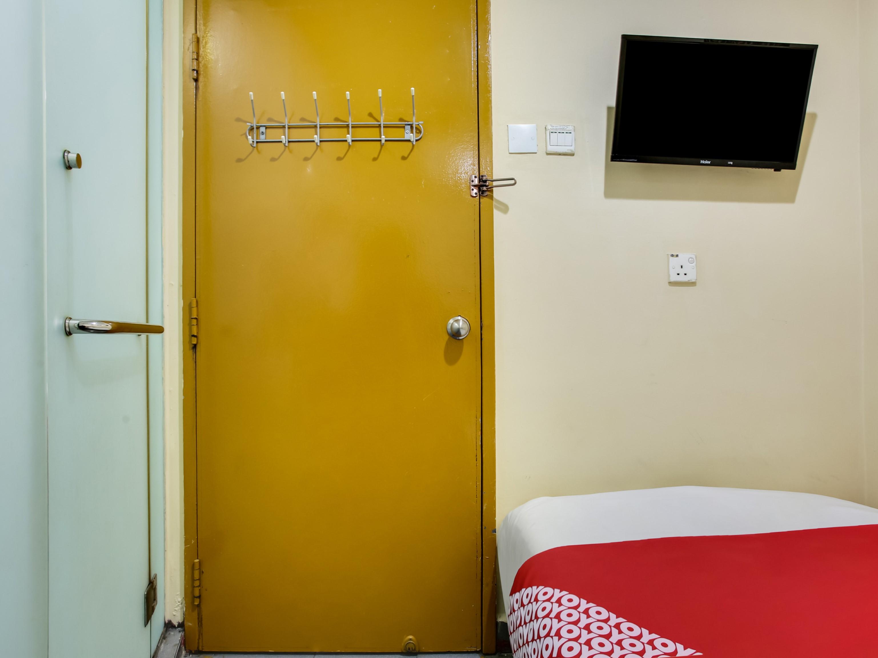 Oyo 43927 Sassana Hotel 2*